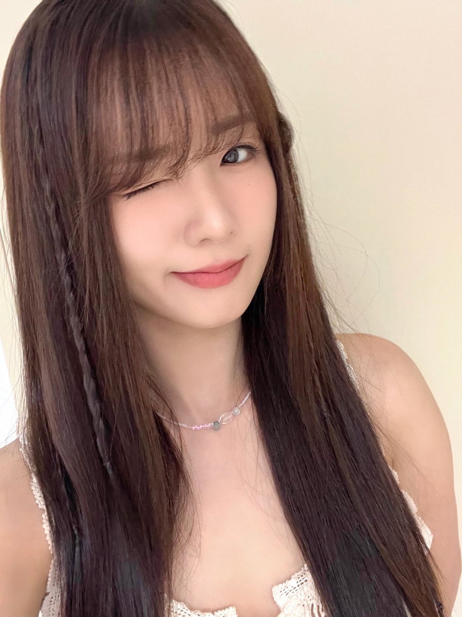 Foto aktivitas terbaru Apink