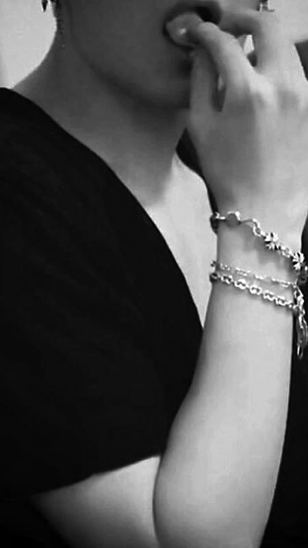 The most beloved wallpaper among SUGA (BTS)'s fans