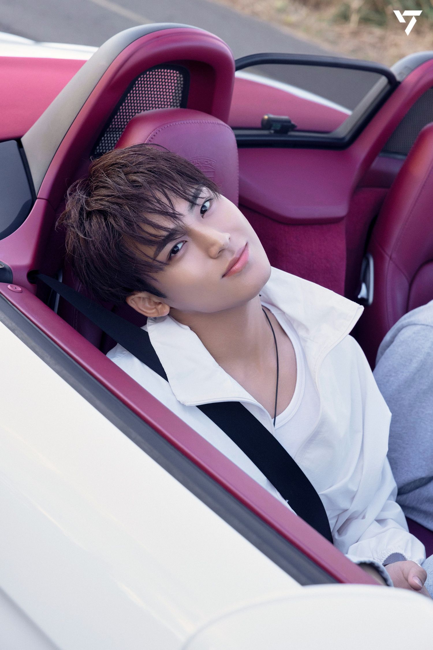 Recent activity shot of Mingyu (SEVENTEEN)