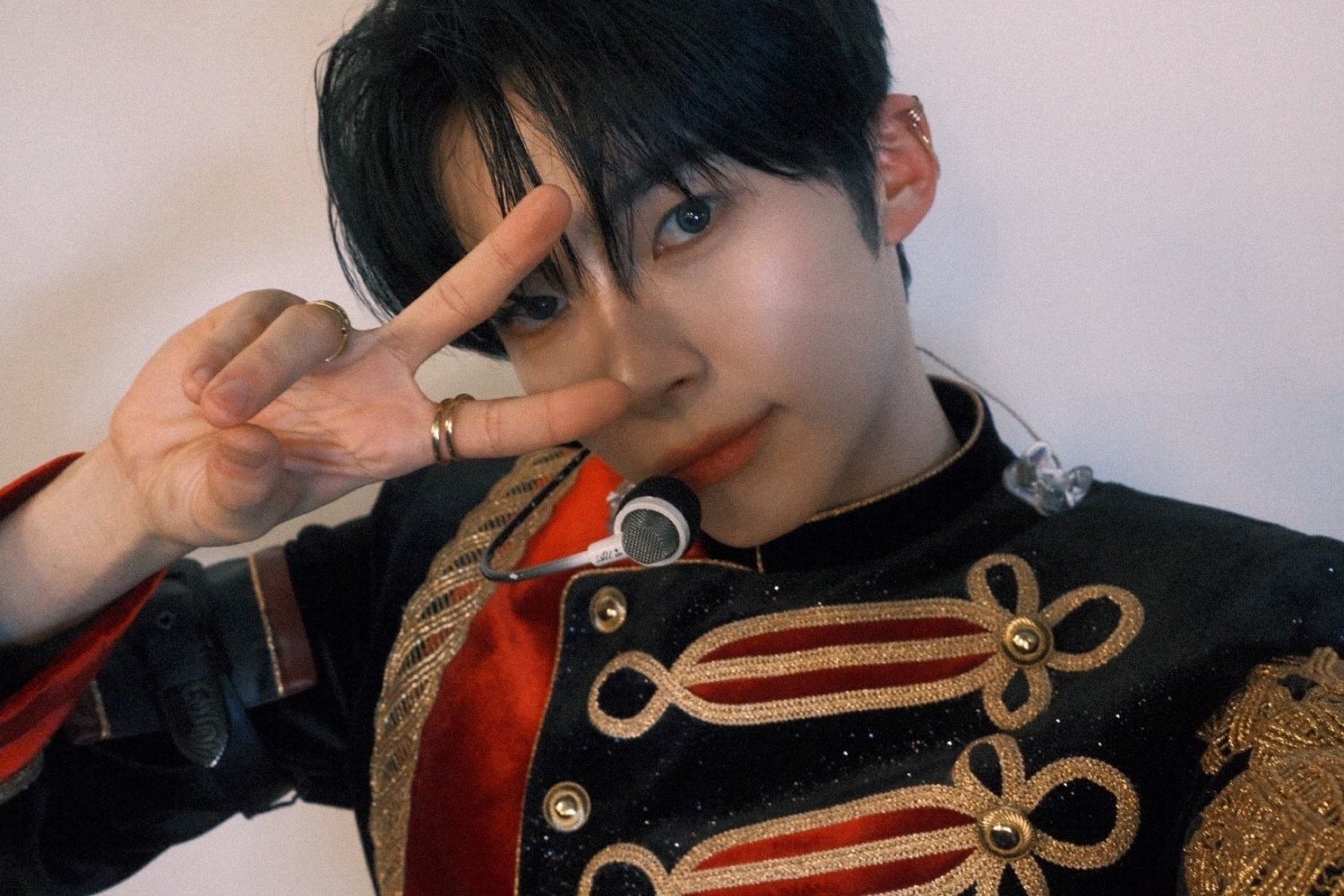 成韩彬 (ZEROBASEONE)的最新活动照片