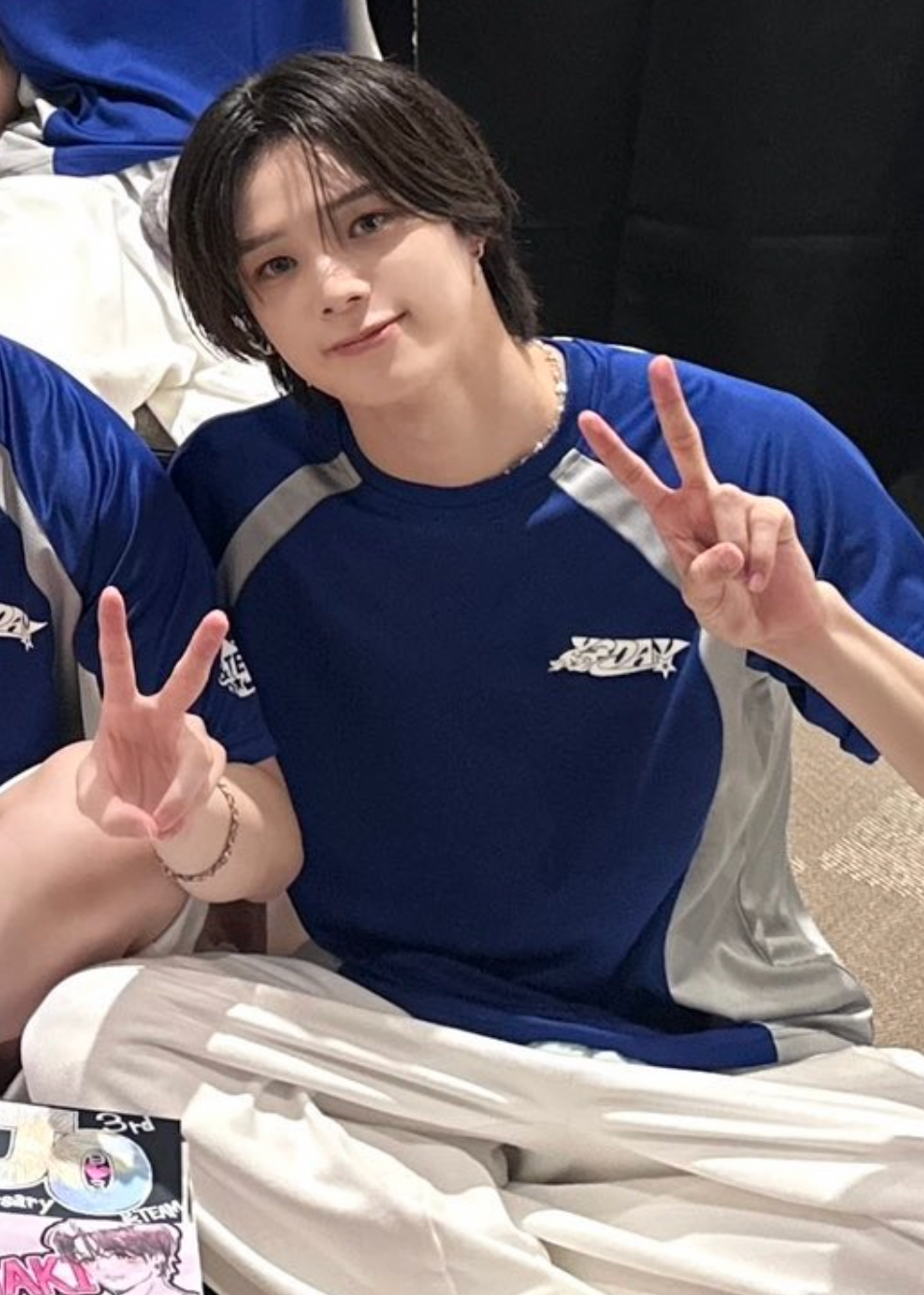 Behind-the-scenes cut of K (&TEAM)
