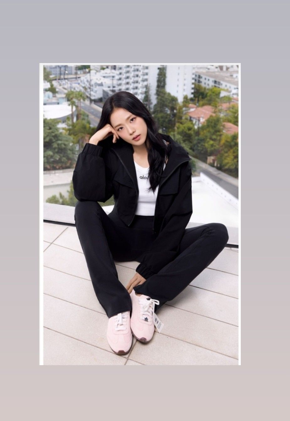Recent activity shot of Jisoo (BLACKPINK)