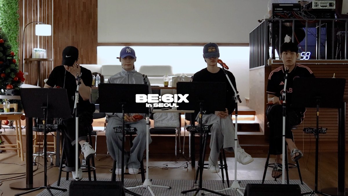 A moment captured by AB6IX's fan