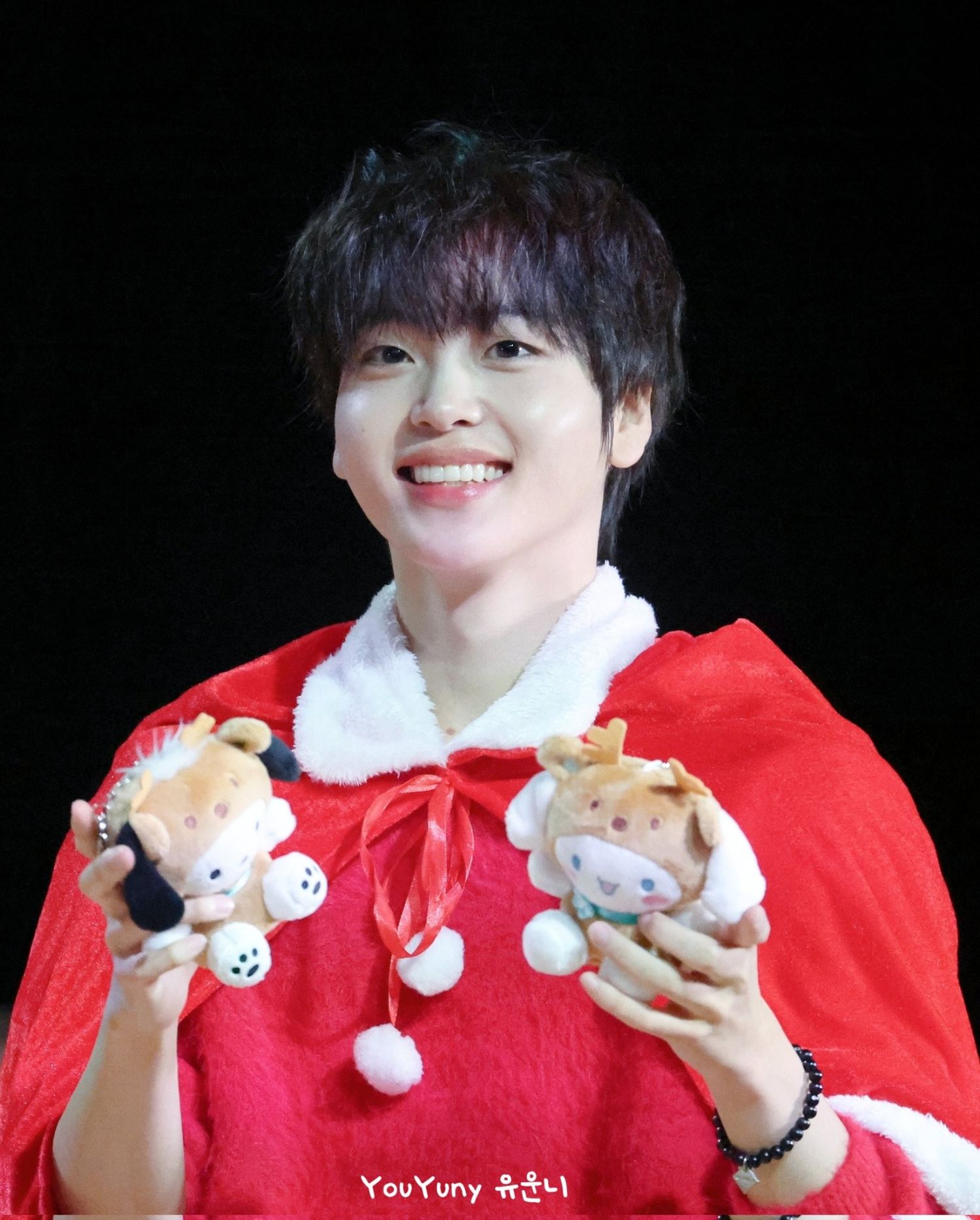 A moment captured by Hyeongjun (CRAVITY)'s fan