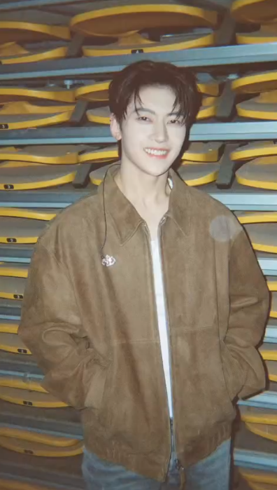 Behind-the-scenes cut of Seok Matthew (ZEROBASEONE)