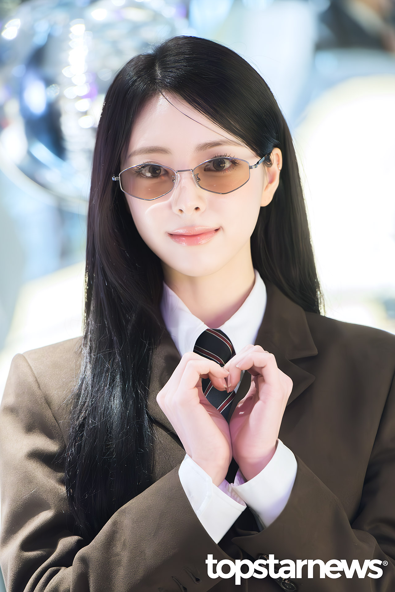 Latest photo of Yuna (ITZY)