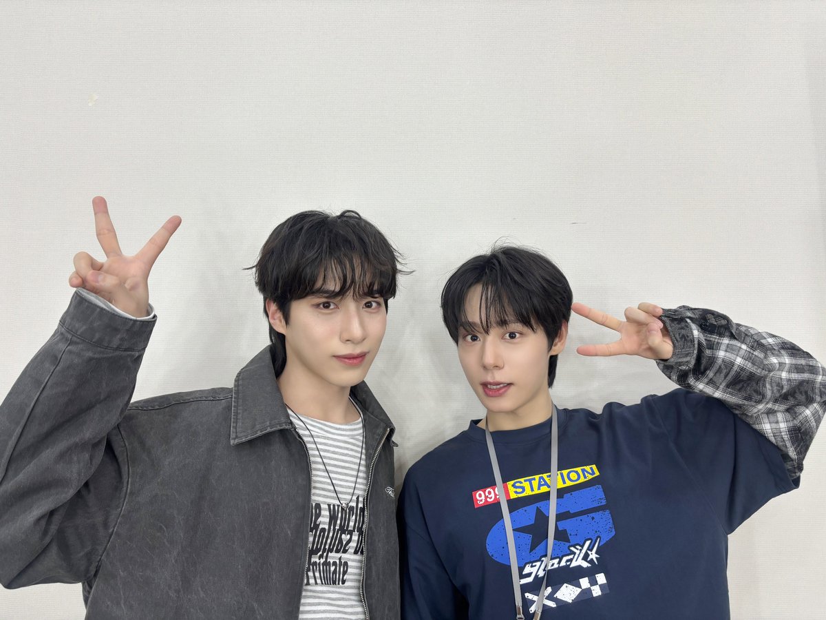 Behind-the-scenes cut of ONEUS