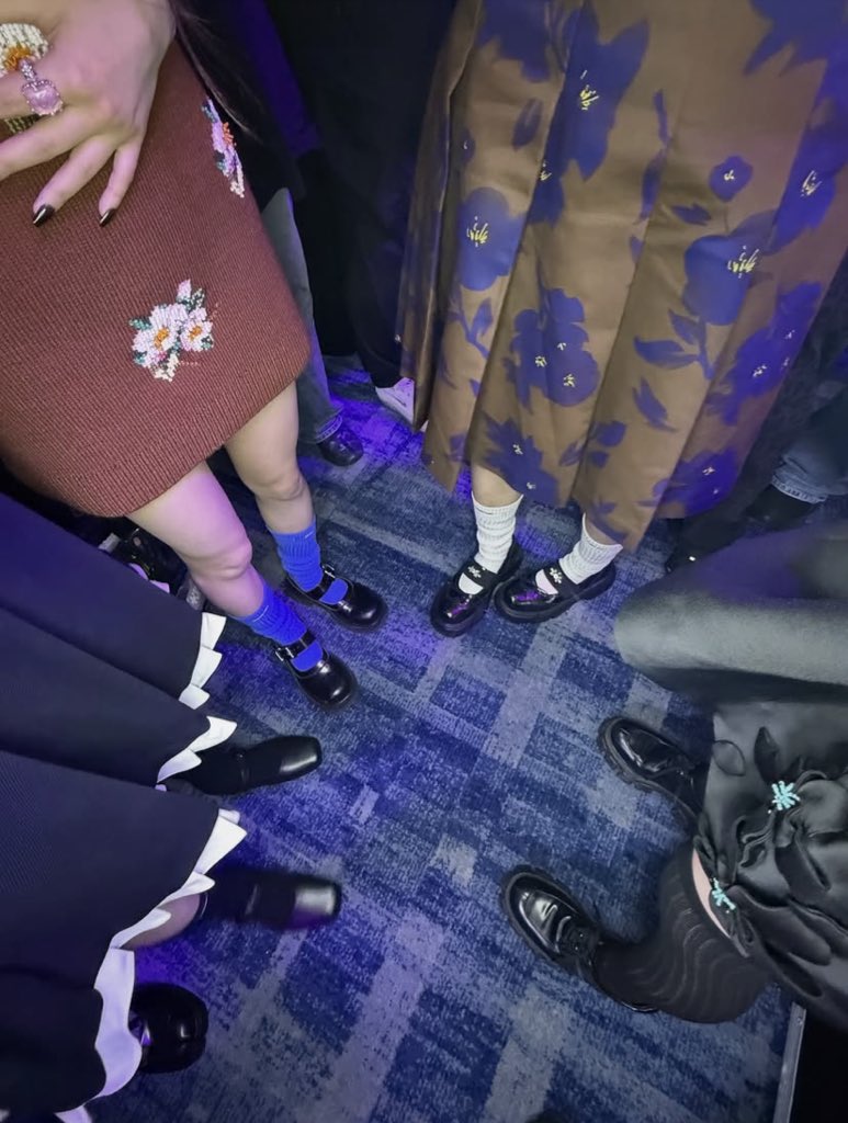 Latest photo of ILLIT