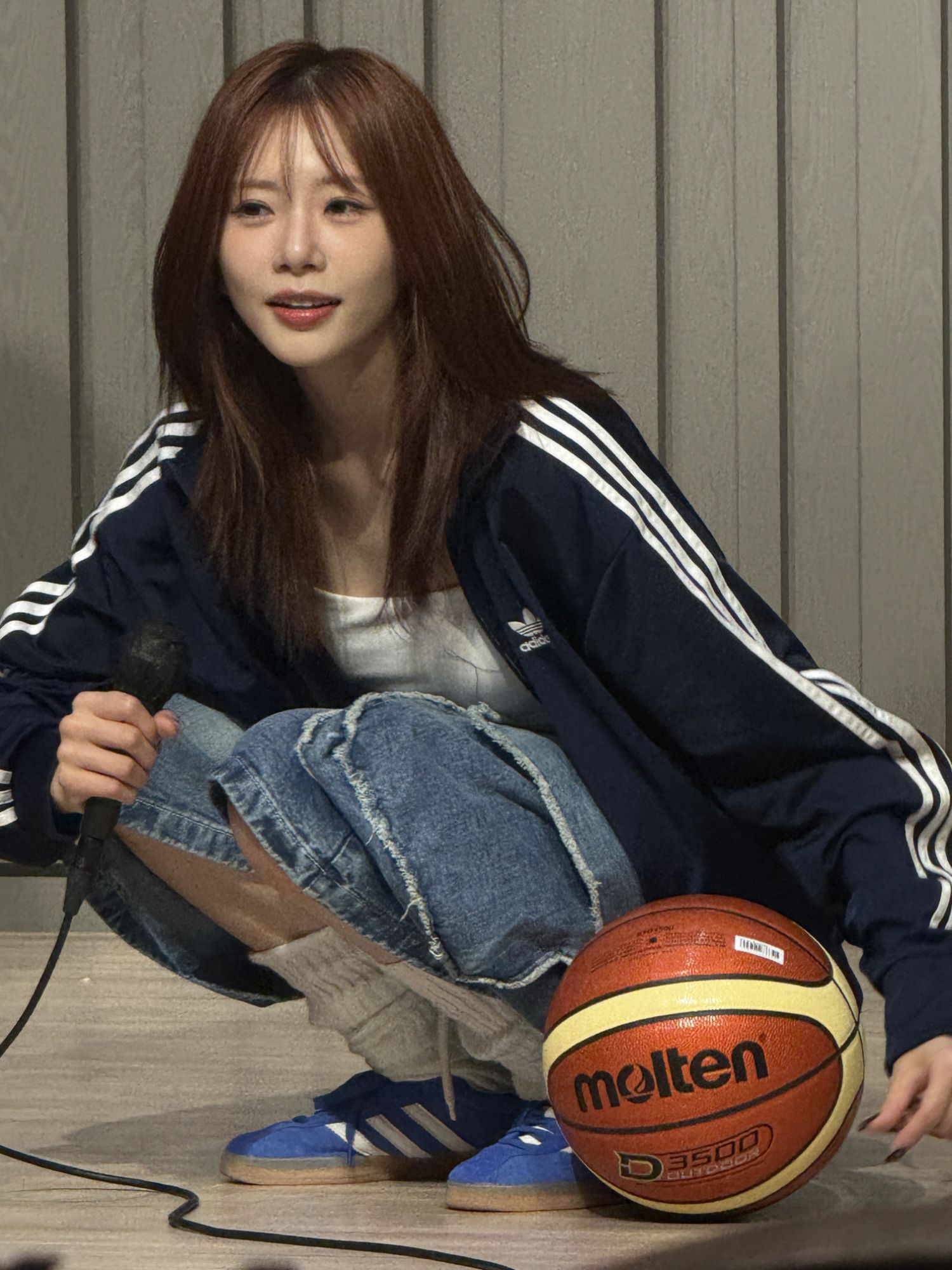Behind-the-scenes cut of JI U (DREAMCATCHER)