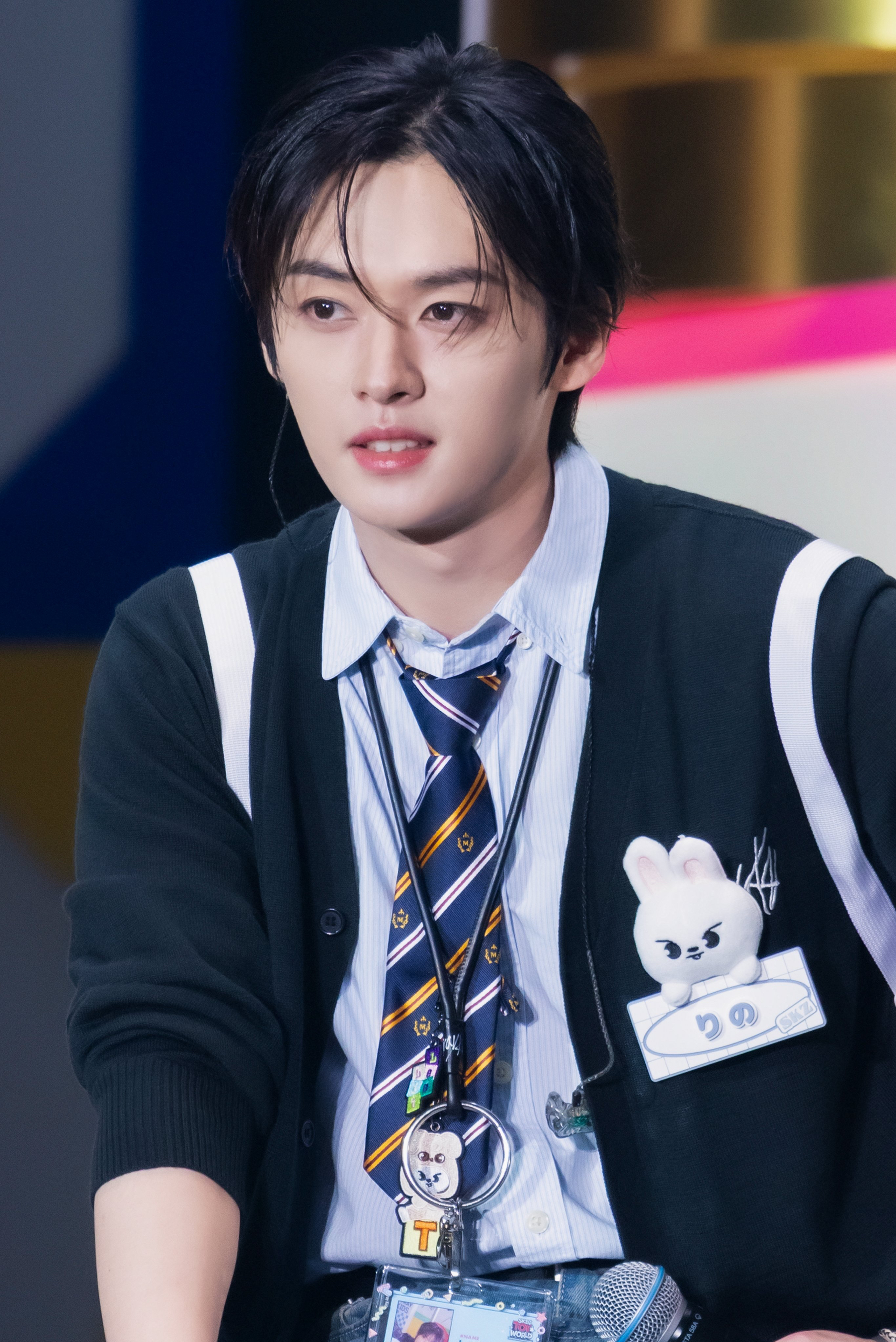 Must-see popular post of 리노 (Stray Kids), your favorite