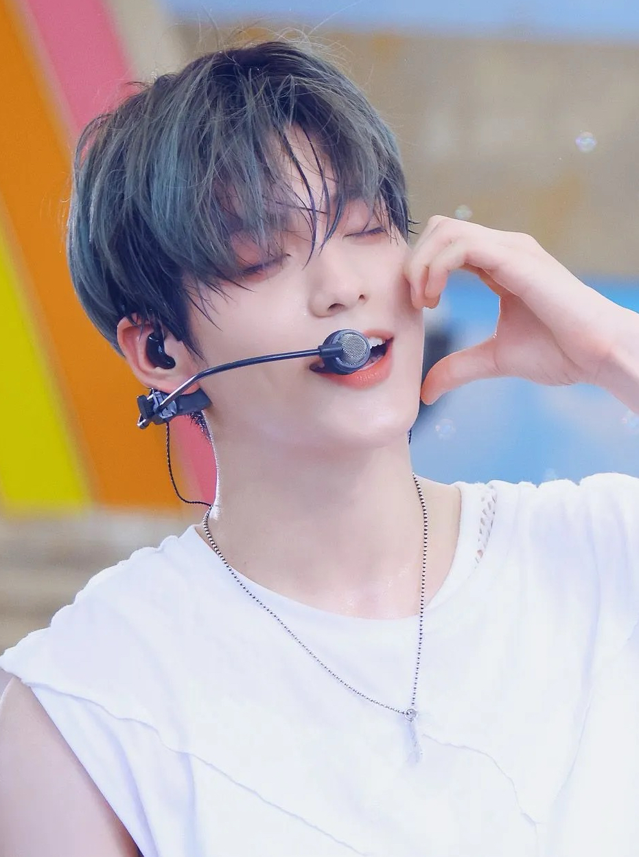 スビン (TOMORROW X TOGETHER)の最近の活動写真