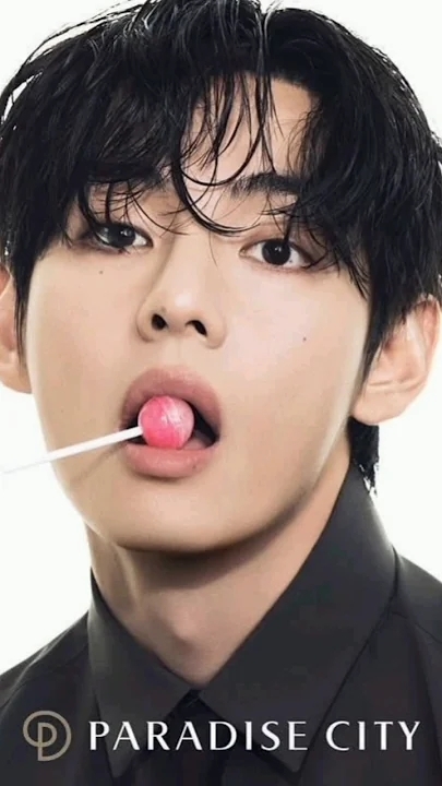 Today's most popular wallpaper in the V (BTS) community