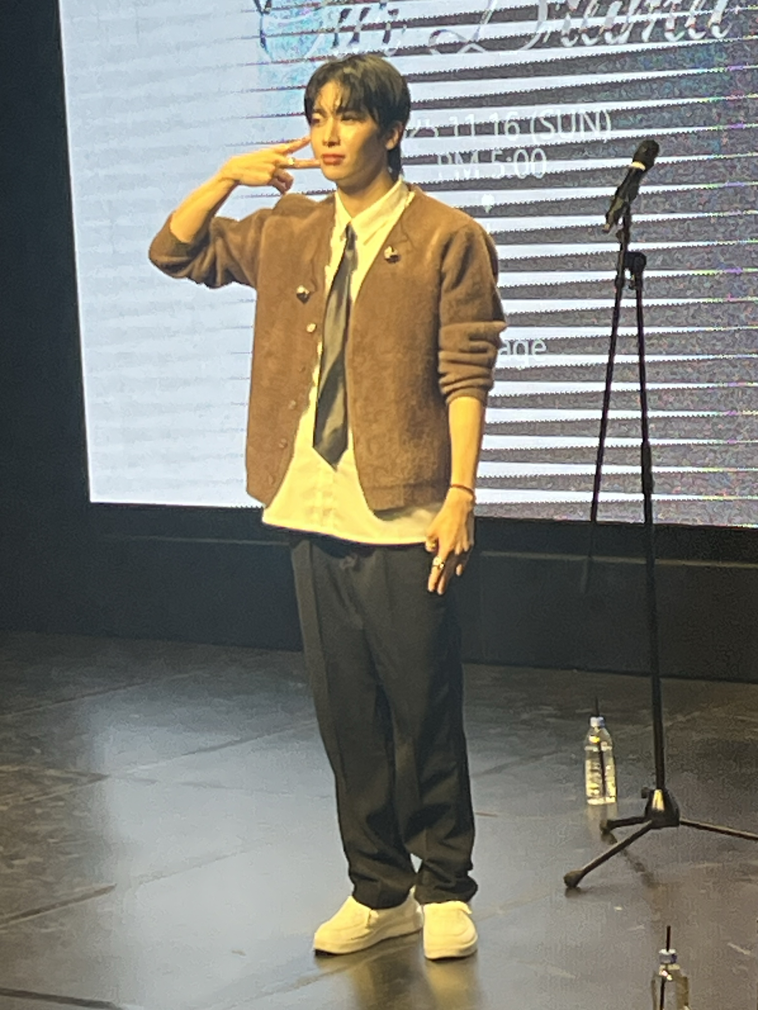 Behind-the-scenes cut of Xiao (UP10TION)