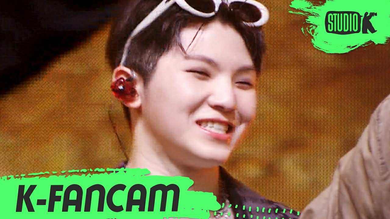 Recent activity shot of Woozi (SEVENTEEN)