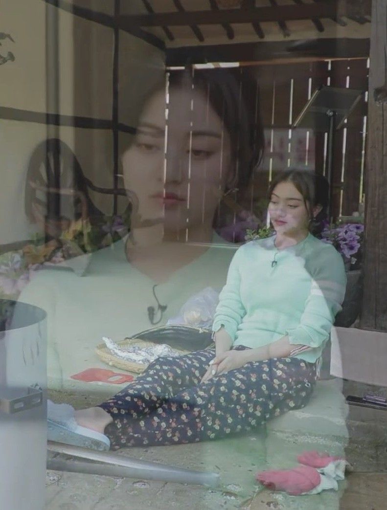 志效 (TWICE)的幕後花絮