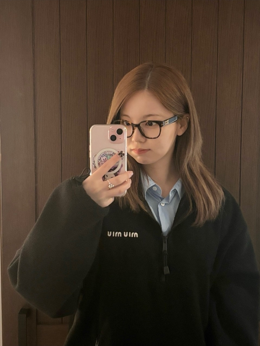 Ayaka (NiziU)的最新照片