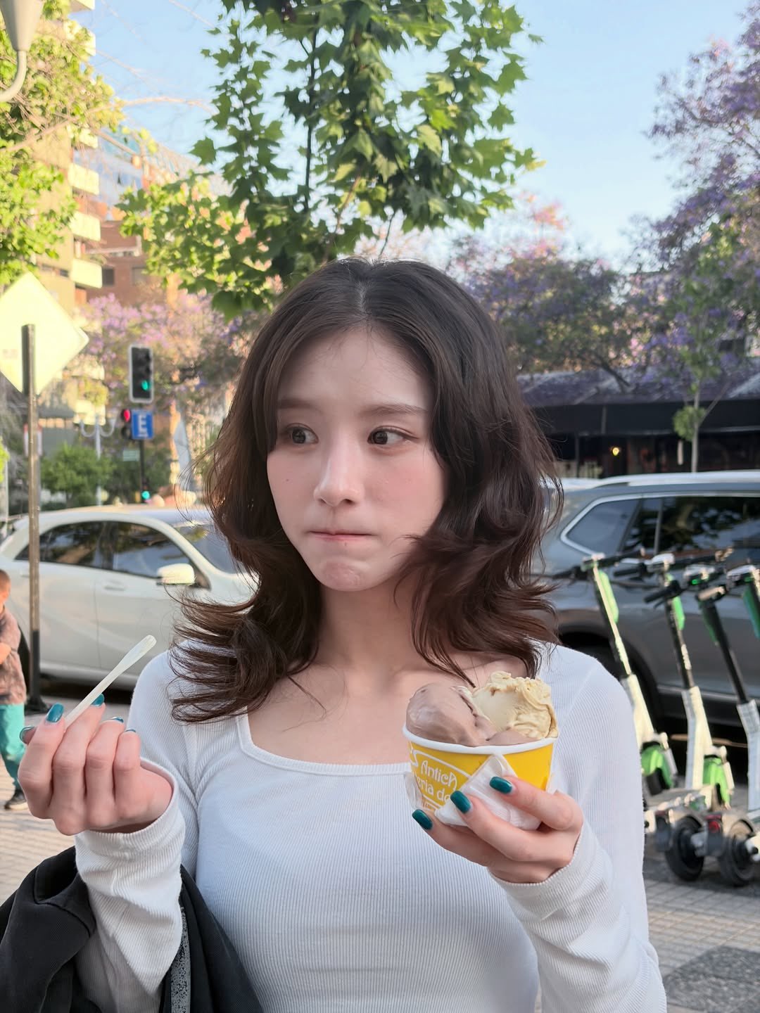 Recent activity shot of HeeJin (ARTMS)