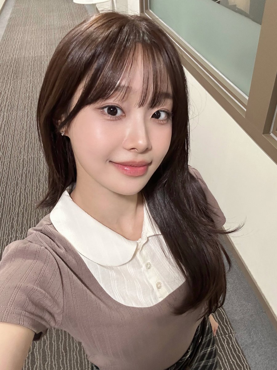 Recent activity shot of Chuu