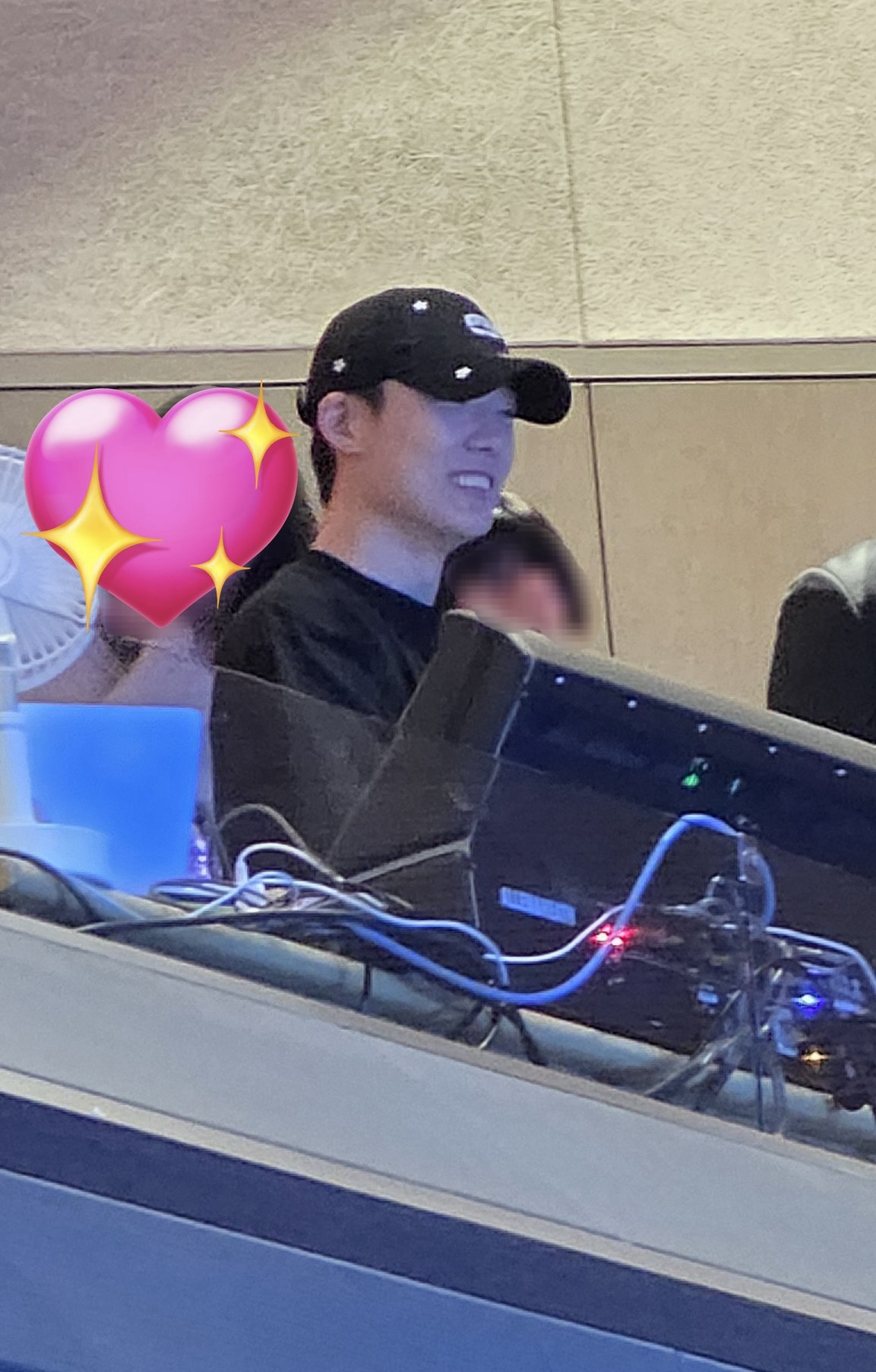 BOBBY (iKON)粉絲拍下的瞬間