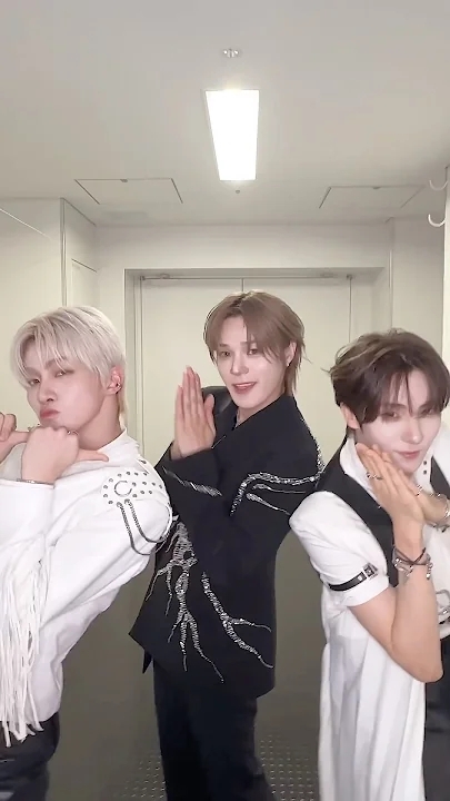 Fan-made special wallpaper for K (&TEAM)