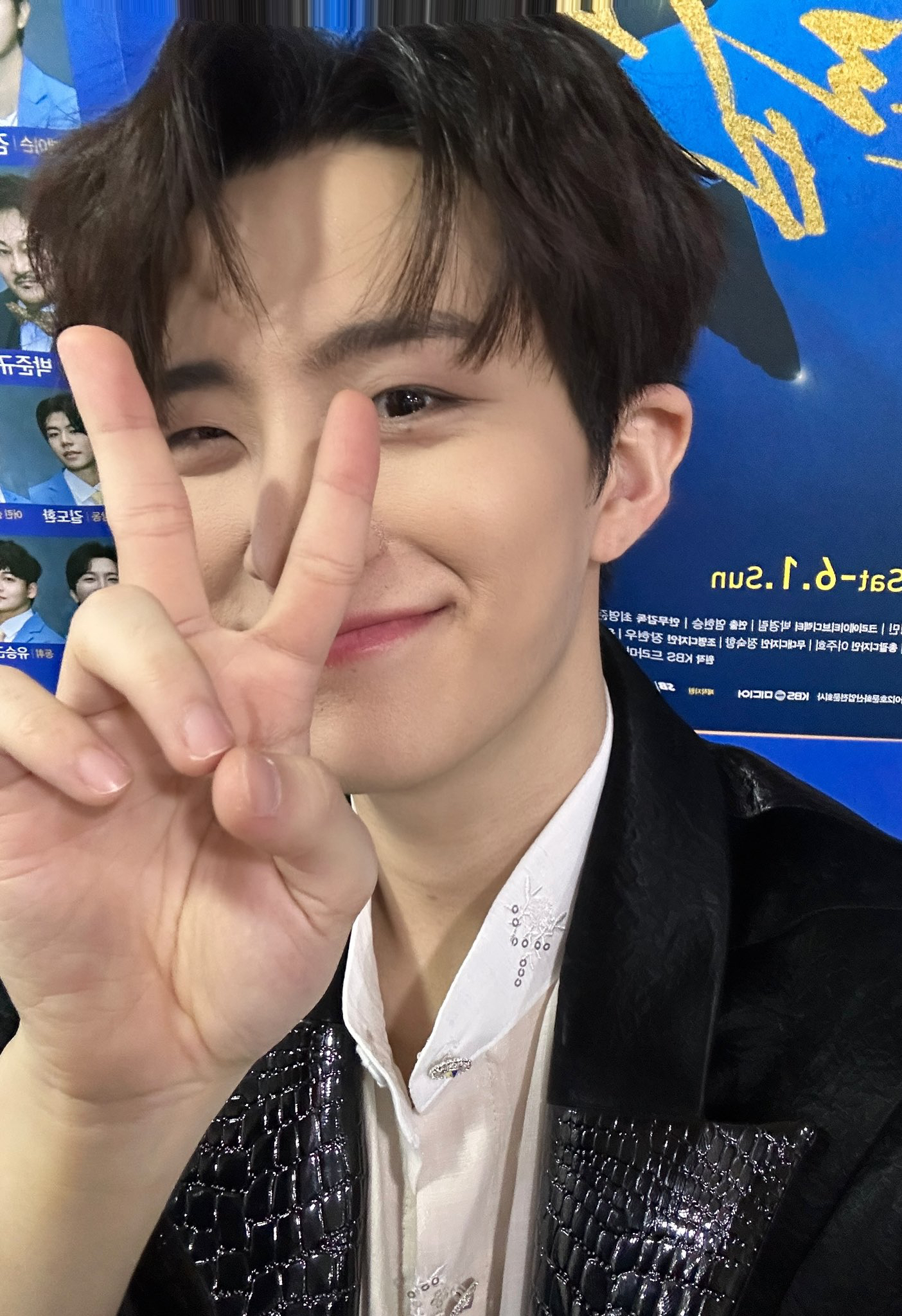 Behind-the-scenes cut of Youngjae (GOT7)