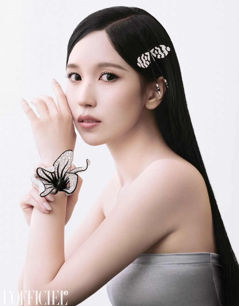 Latest photo of Mina (TWICE)