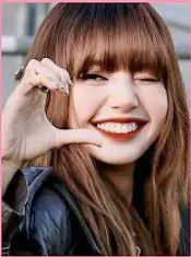 Lisa (BLACKPINK)的最新活動照片