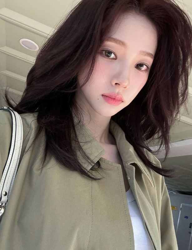 Latest photo of Karina (aespa)