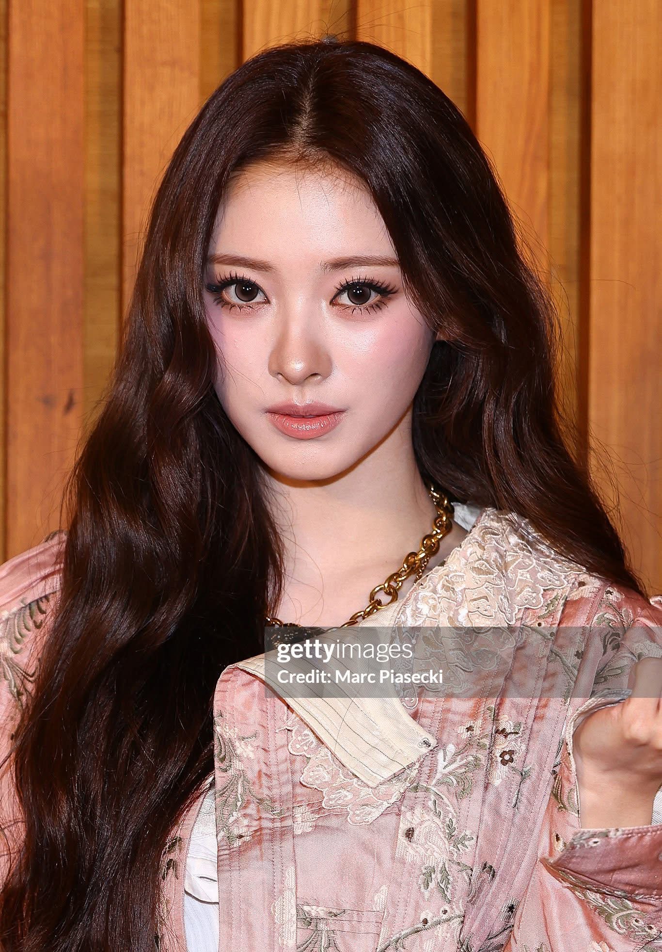 Latest photo of Anna (MEOVV)