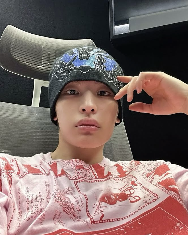 Behind-the-scenes cut of Yechan (Xikers)