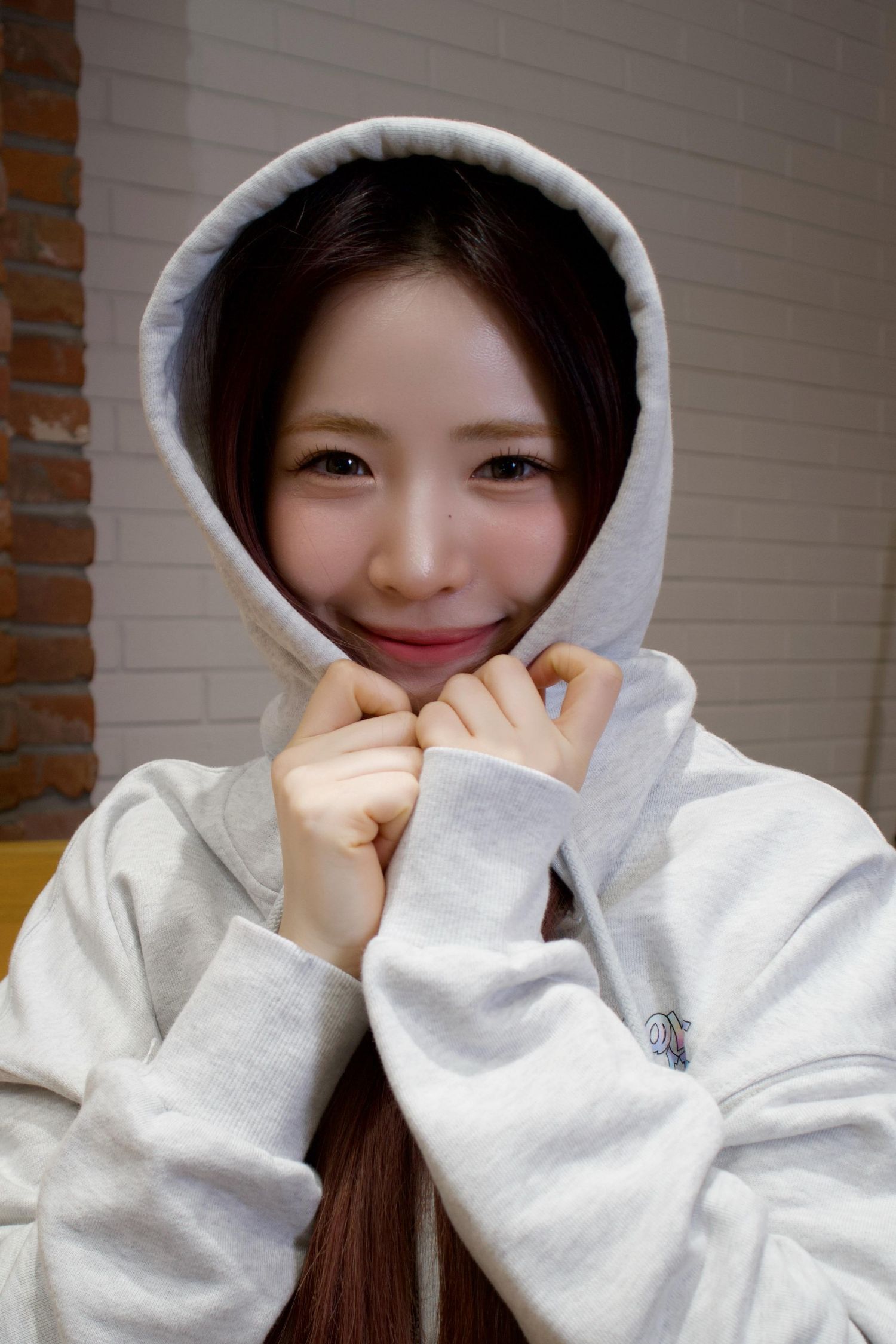 Latest photo of Maya (NiziU)