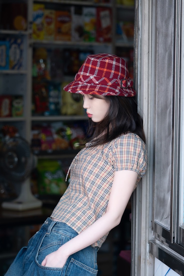Recent activity shot of IU