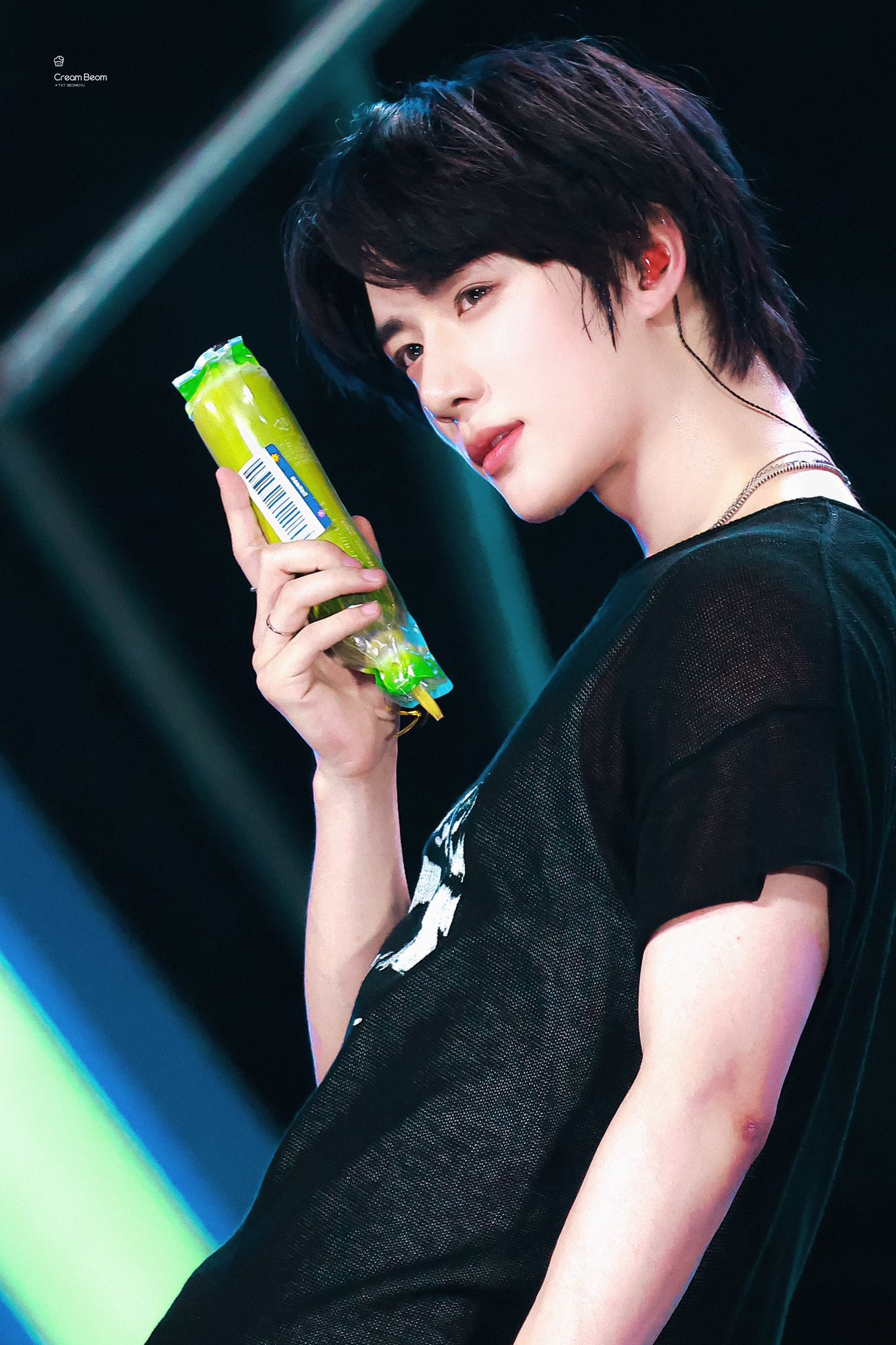 A moment captured by Beomgyu (TOMORROW X TOGETHER)'s fan
