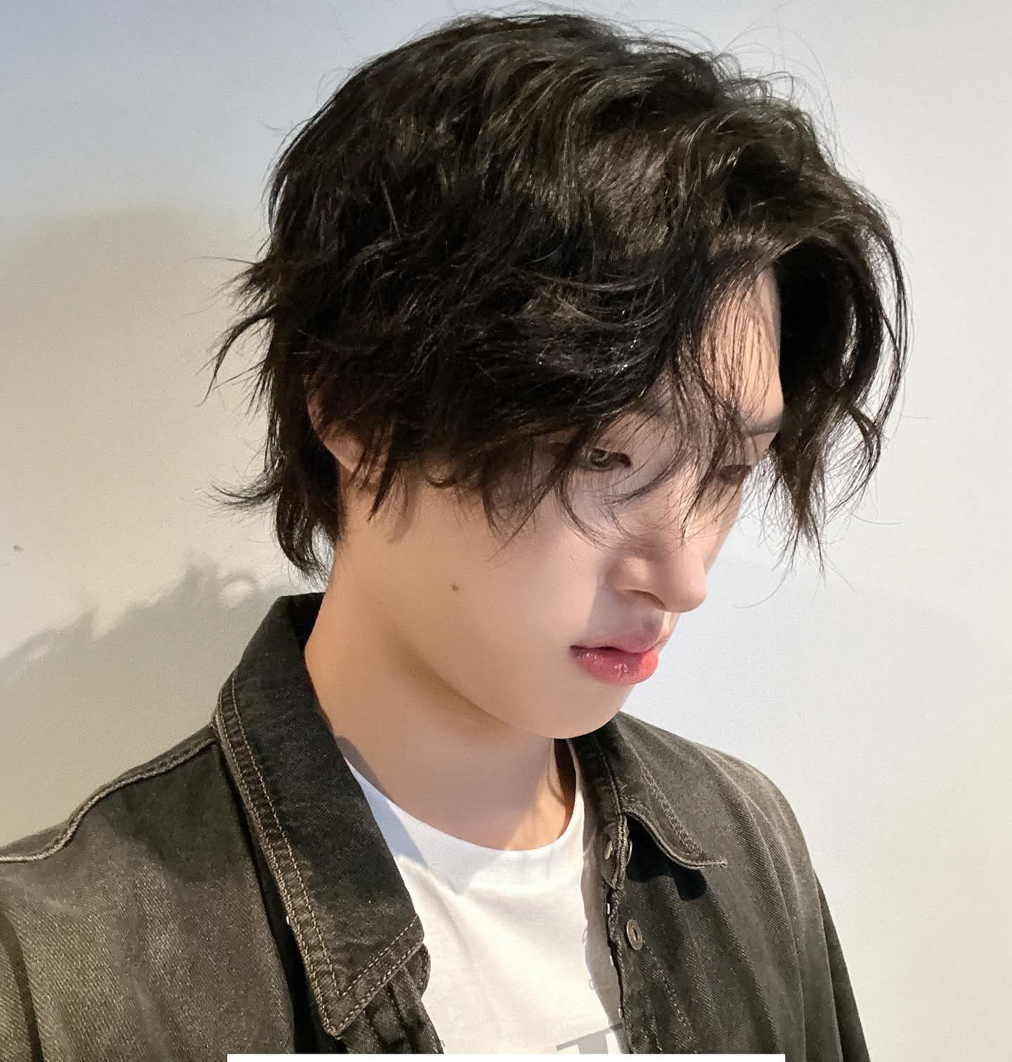 Behind-the-scenes cut of Mingi (ATEEZ)
