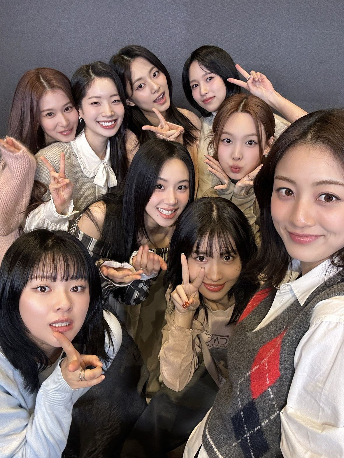 TWICEの舞台裏ショット