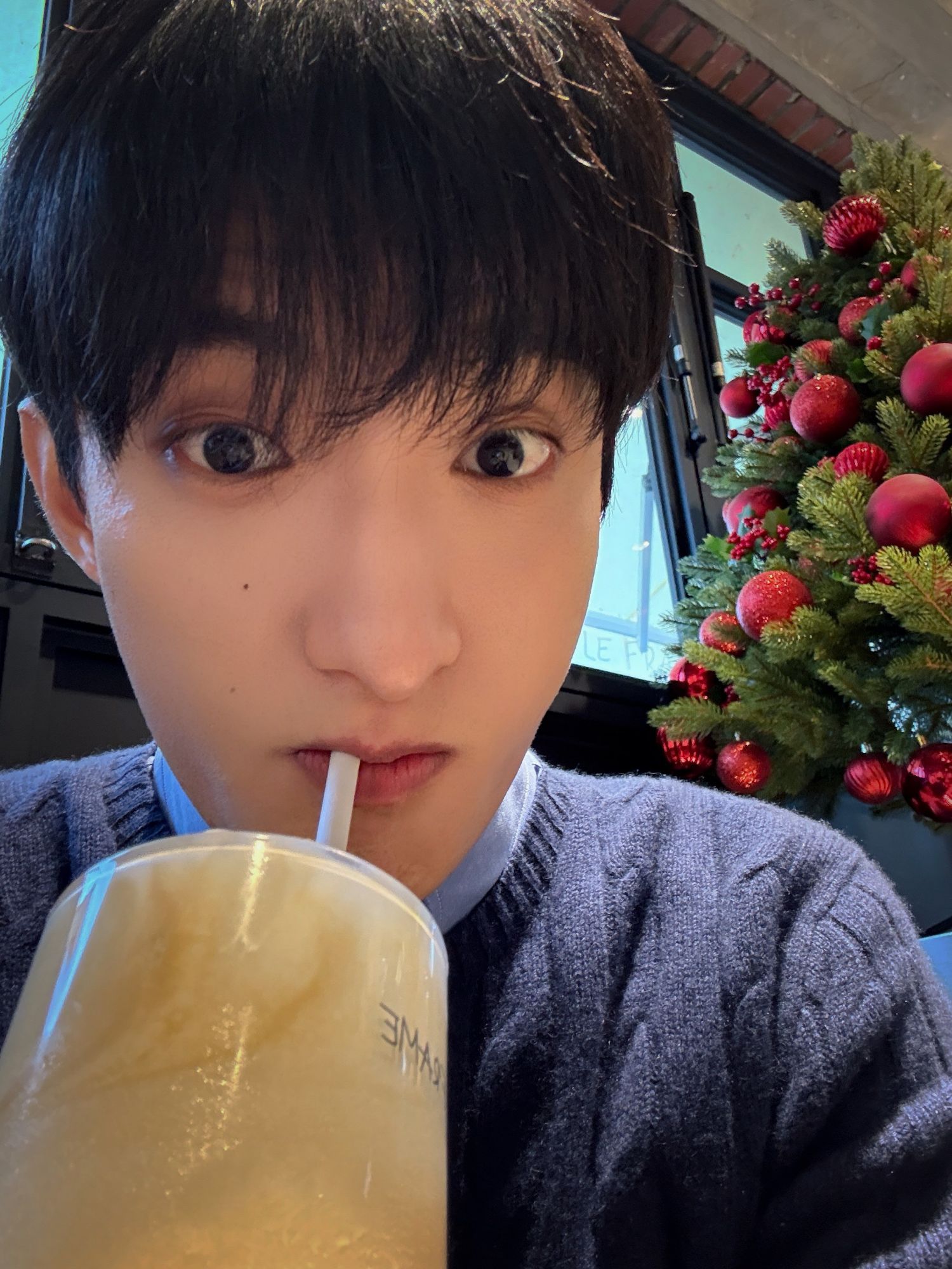 ドギョム (SEVENTEEN)の最近の活動写真