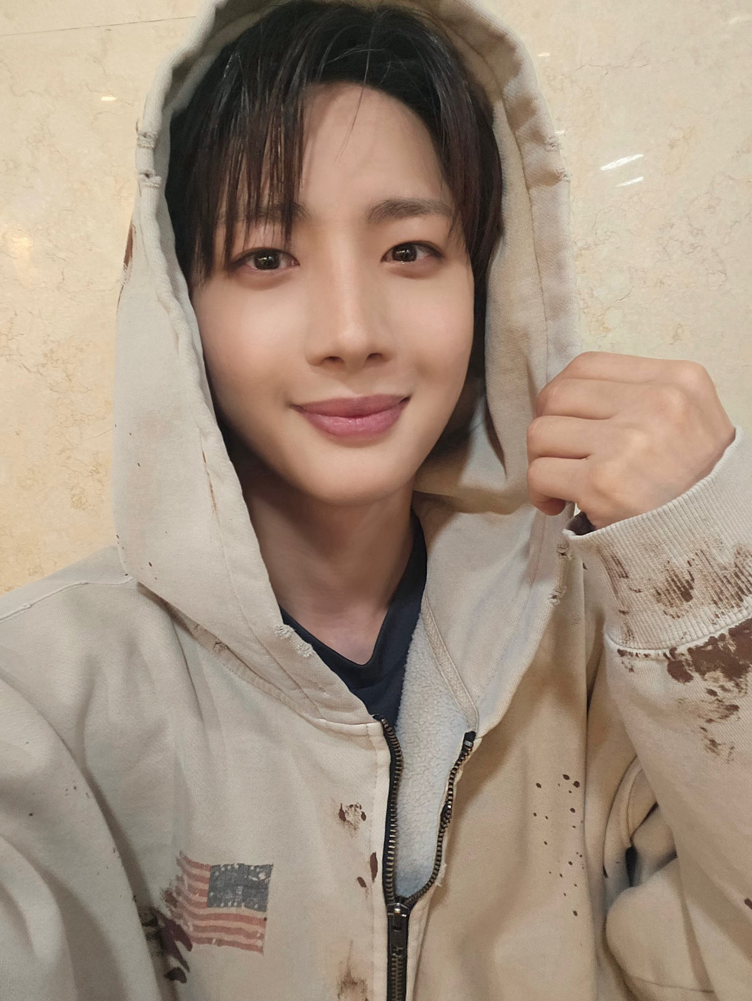 Latest photo of Hui (PENTAGON)
