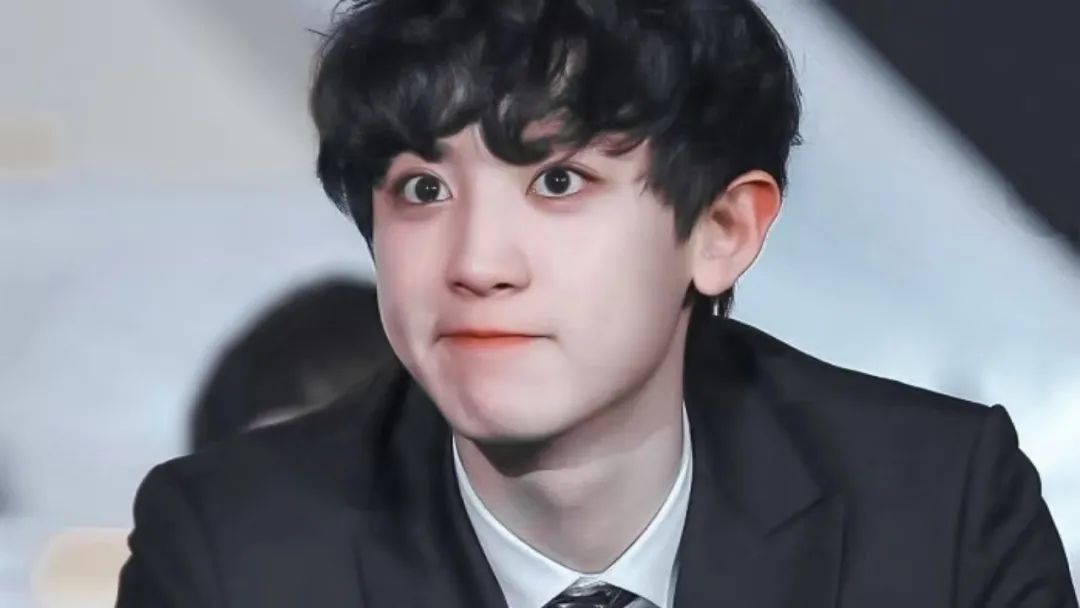 Momen yang diabadikan oleh penggemar Chanyeol (EXO)