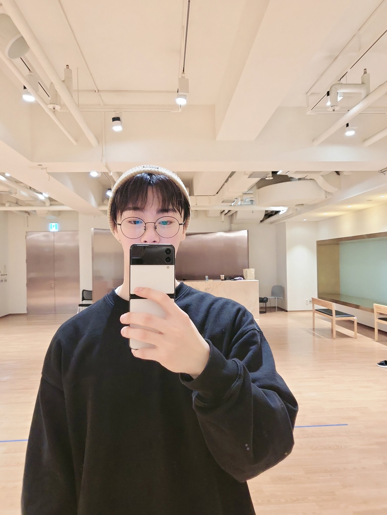 Latest photo of Moonbin (ASTRO)