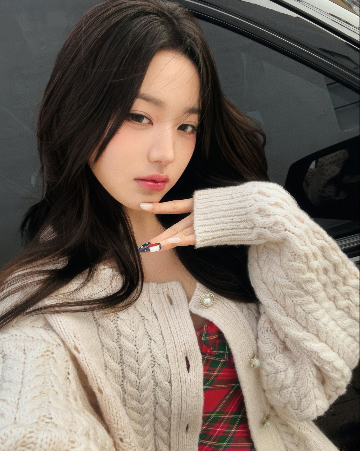 Latest photo of Jang Wonyoung (IVE)