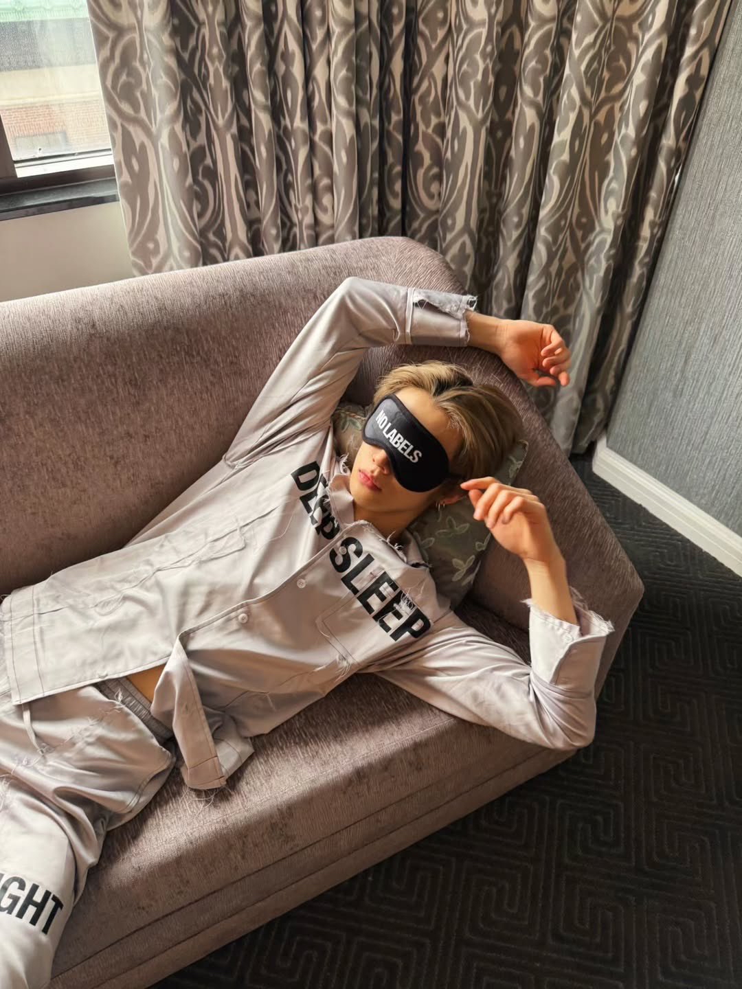 然竣 (TOMORROW X TOGETHER)的最新活动照片