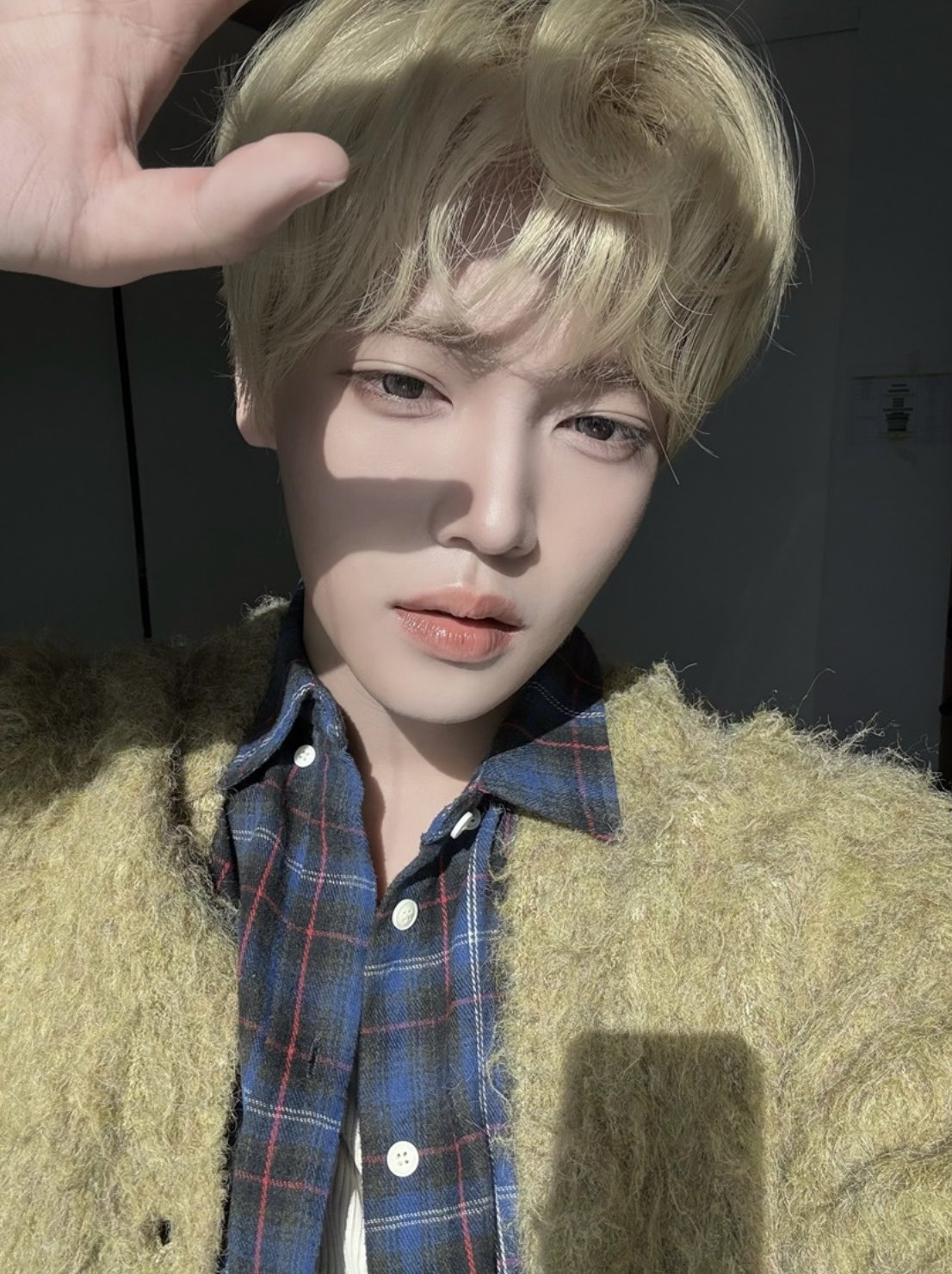 Behind-the-scenes cut of Jang Haneum