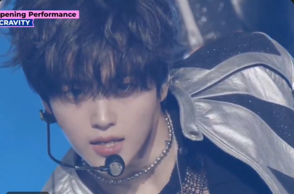 Behind-the-scenes cut of Hyeongjun (CRAVITY)