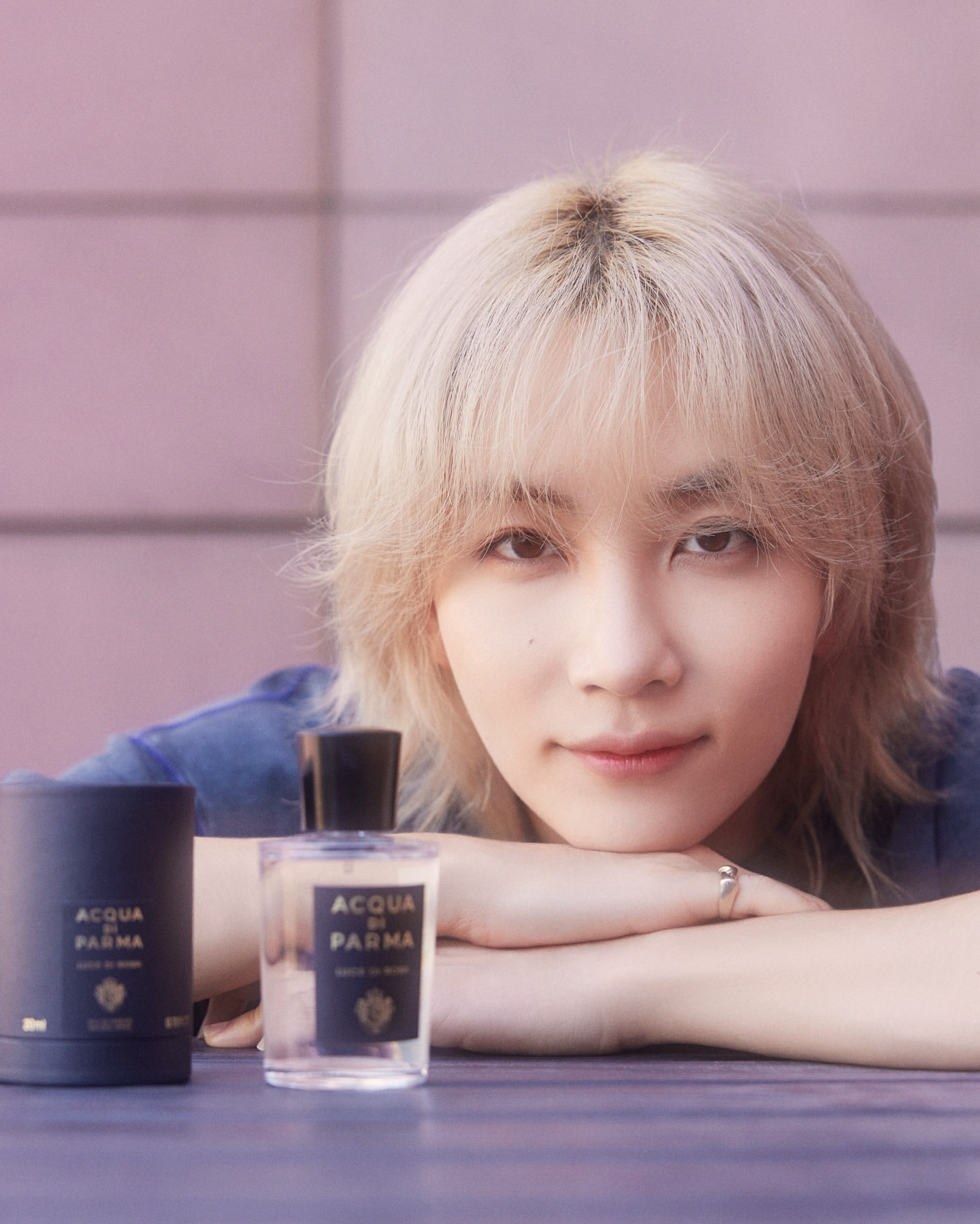 A moment captured by Jeonghan (SEVENTEEN)'s fan