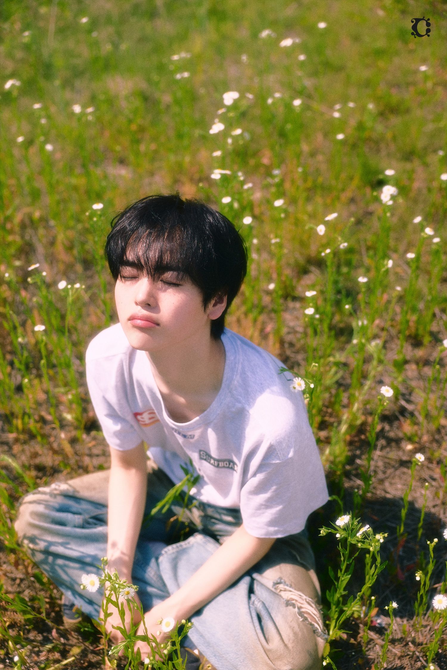 Recent activity shot of Hyeongjun (CRAVITY)
