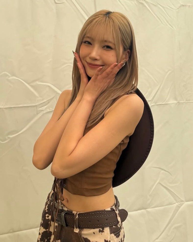 마유카 (NiziU) 최근 활동샷