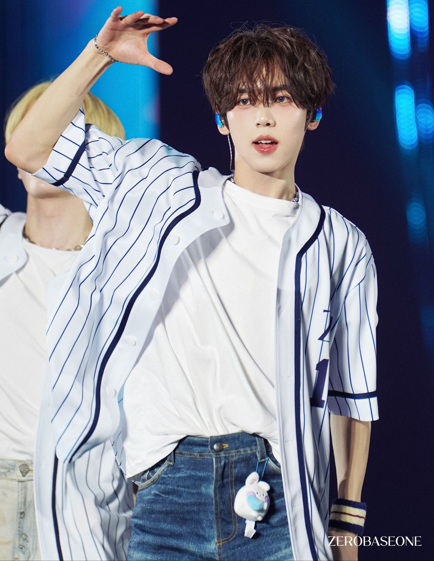 Latest photo of Han Yujin (ZEROBASEONE)