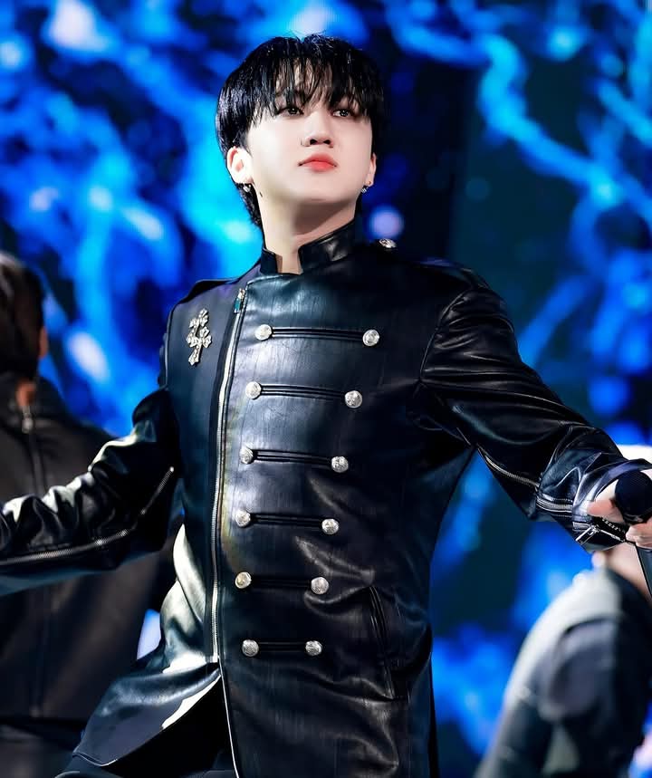 Behind-the-scenes cut of Changbin (Stray Kids)