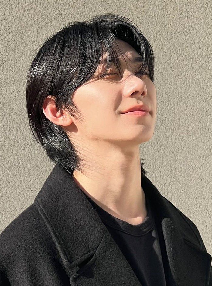 Recent activity shot of Park Han (AHOF)