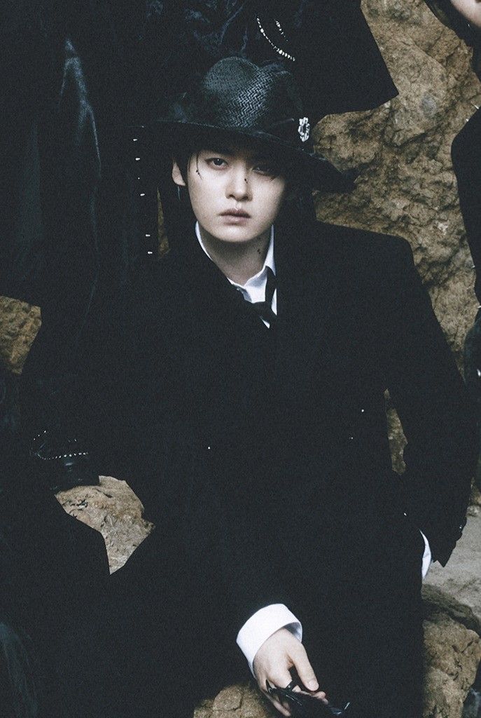 A moment captured by Lee Know (Stray Kids)'s fan